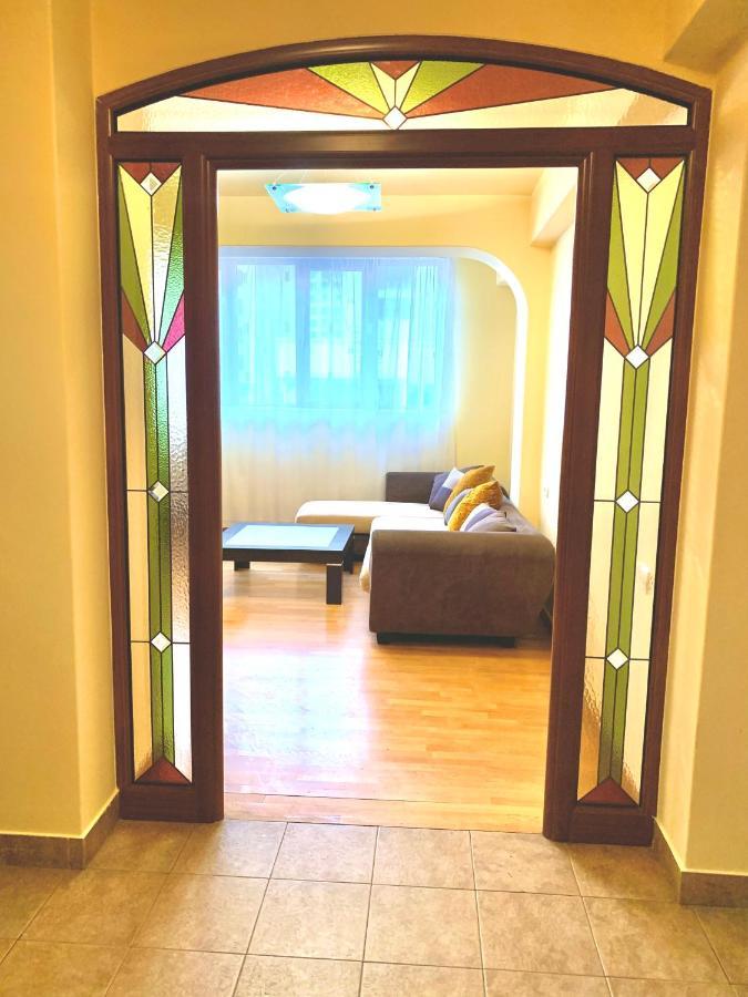 Apartment Amiryan Jerevan Buitenkant foto
