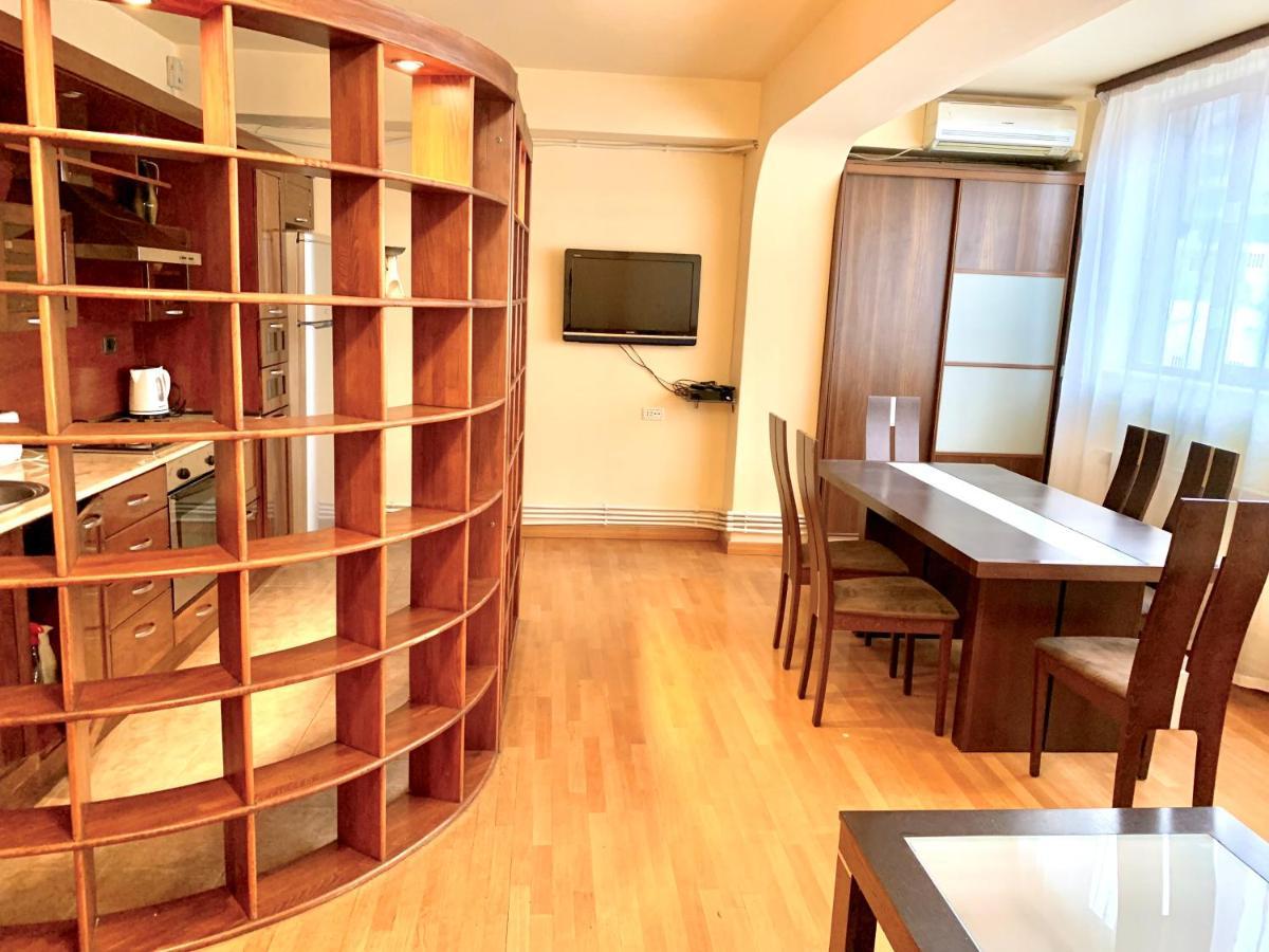 Apartment Amiryan Jerevan Buitenkant foto